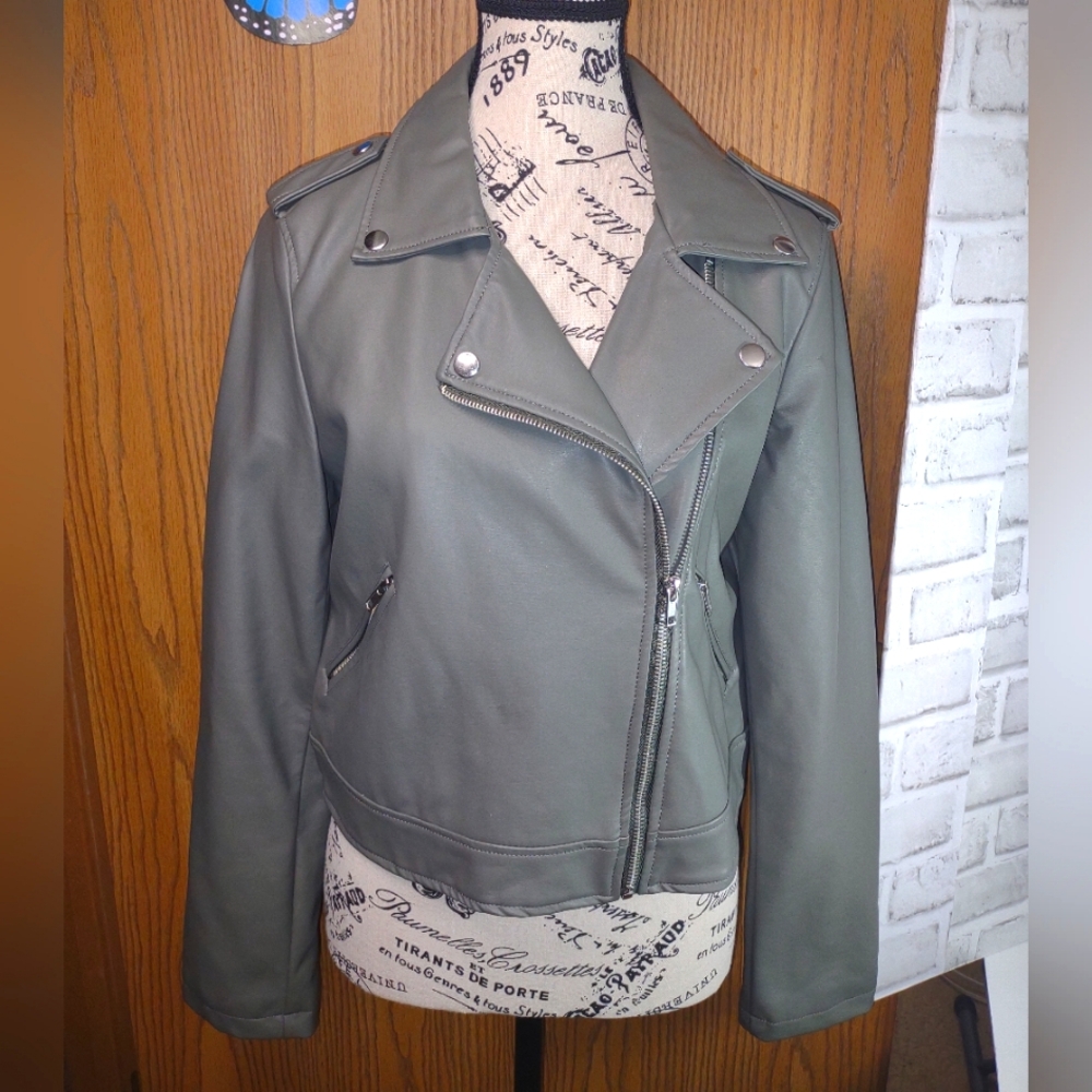 Med. Pleather Jacket